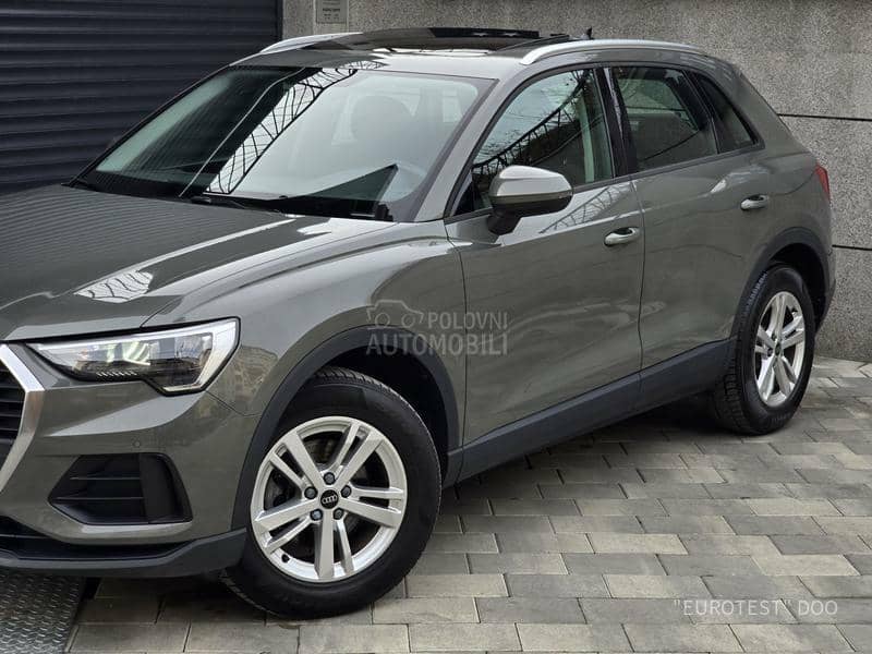 Audi Q3 quattro/S-tronic