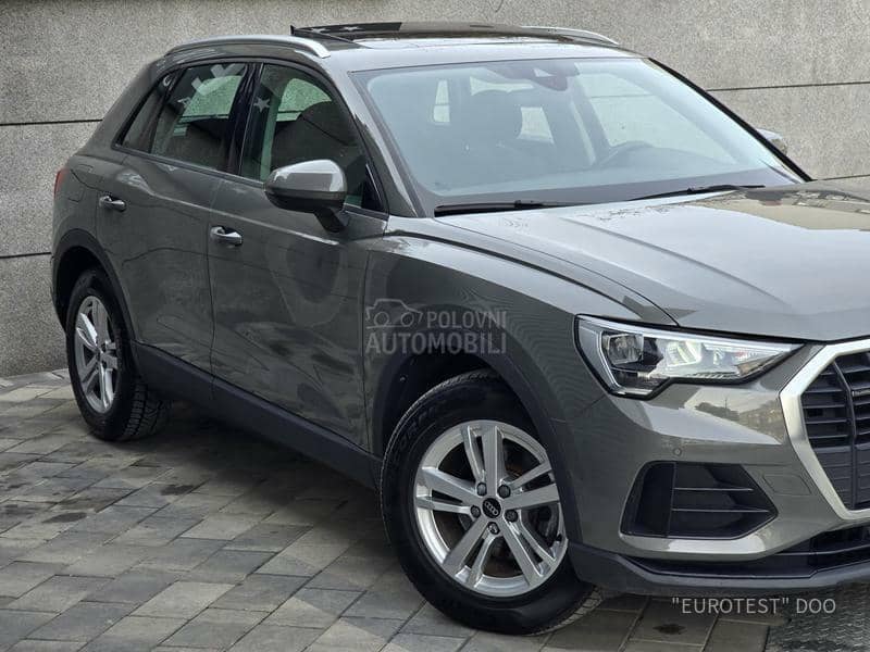 Audi Q3 quattro/S-tronic