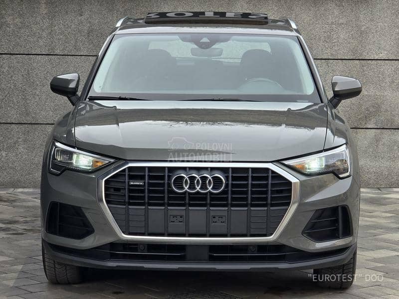 Audi Q3 quattro/S-tronic