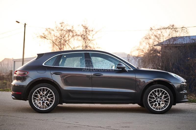 Porsche Macan 2.0