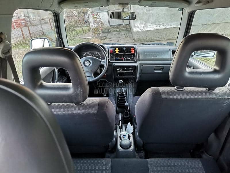 Suzuki Jimny 1.3b