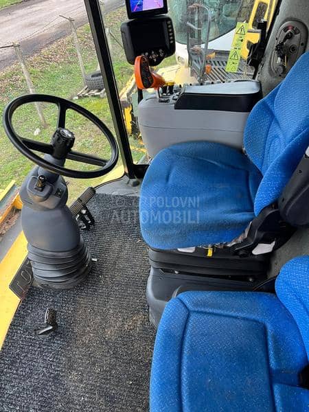 New Holland cx8060