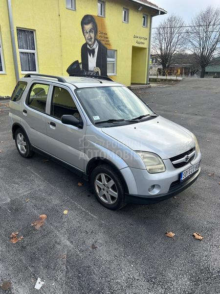 Suzuki Ignis 1.3