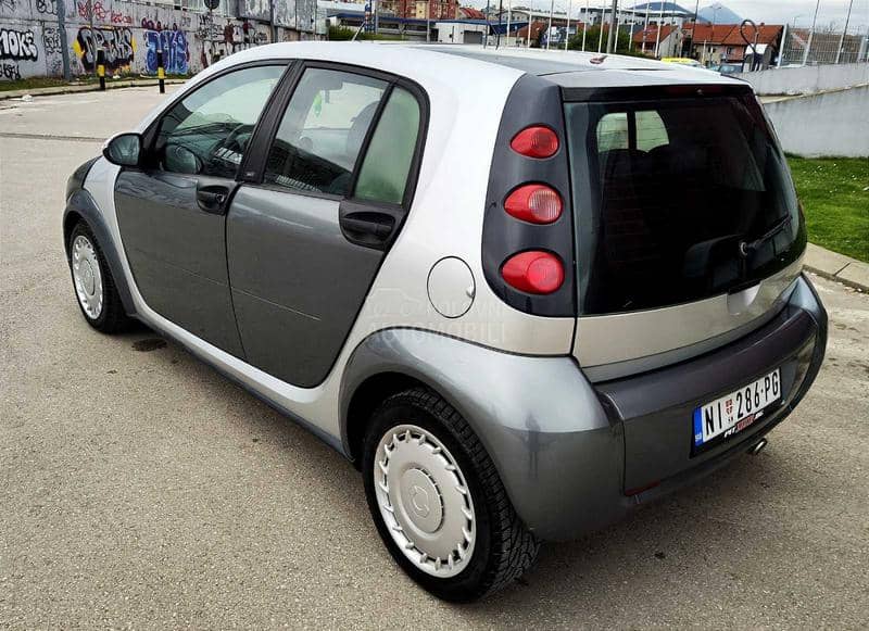 Smart ForFour 1.3