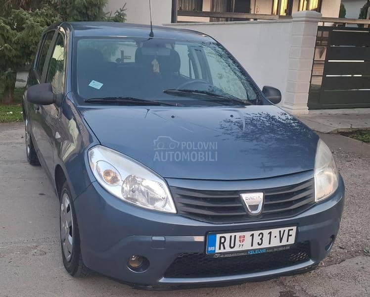 Dacia Sandero 1.4. B/G