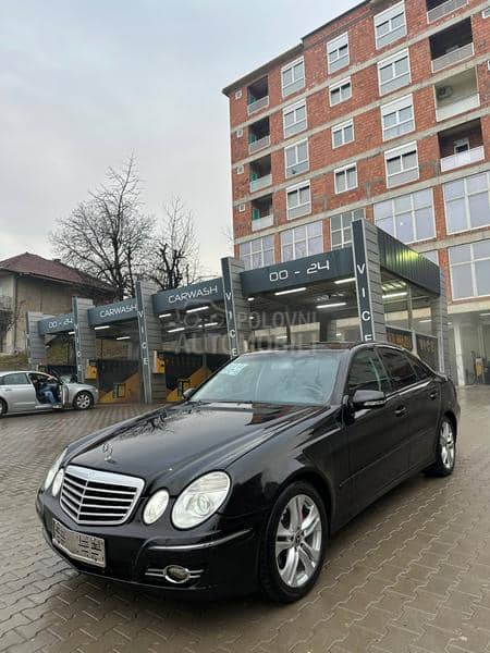 Mercedes Benz E 200 