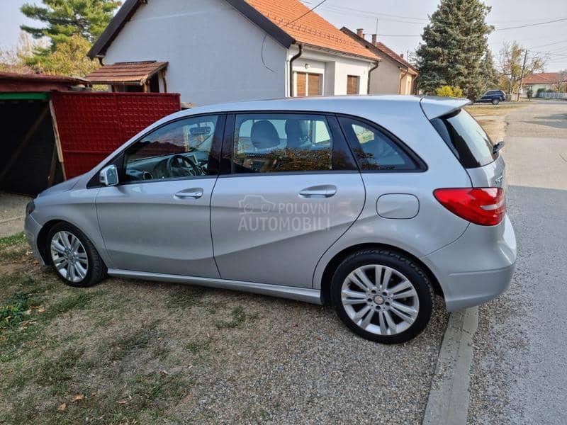 Mercedes Benz B 200 CDI