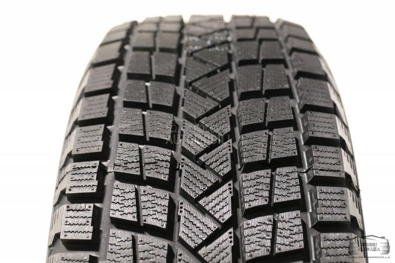 Tourador 235/60 R16 Zimska