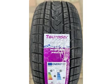 Tourador 225/40 R18 Zimska
