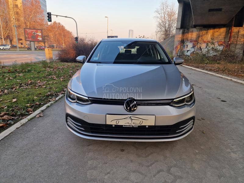 Volkswagen Golf 8 2.0 TDI DSG LIFE