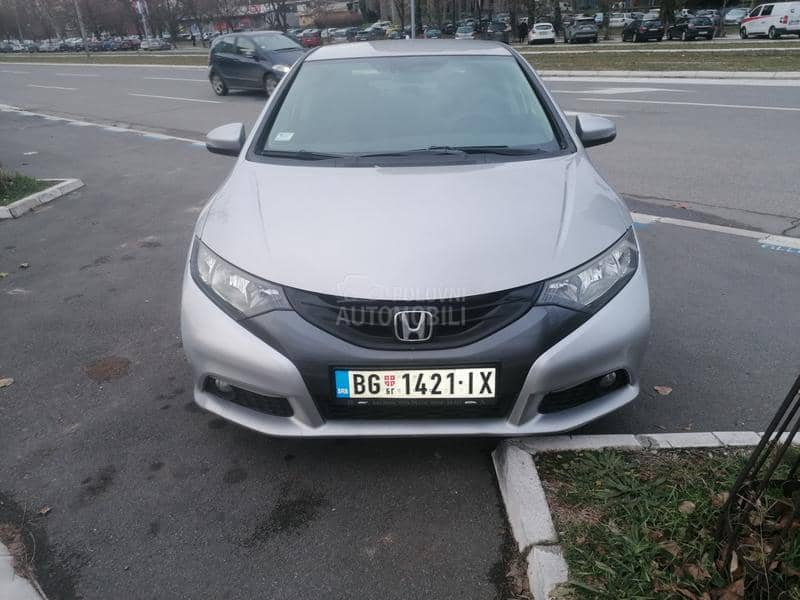 Honda Civic 1.8 i-vtec Sport