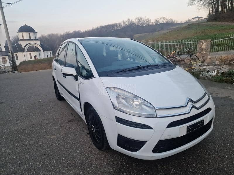 Citroen C4 Picasso 1,6 i