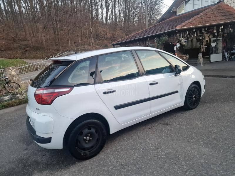 Citroen C4 Picasso 1,6 i