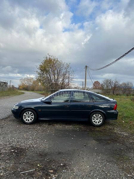 Opel Vectra B 1.6 16v