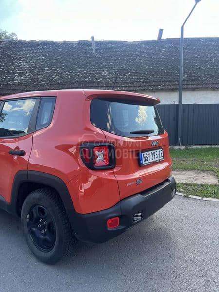 Jeep Renegade 1.6 E-TORQ