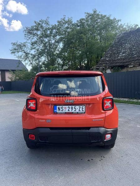 Jeep Renegade 1.6 E-TORQ