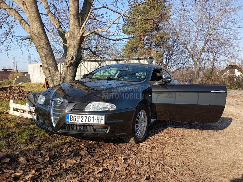 Alfa Romeo GT 2.0 jts progression