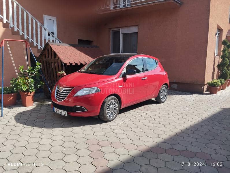 Lancia Ypsilon 1.2 ch