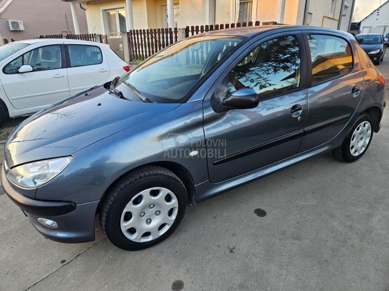 Peugeot 206 1.4 ben 5 v r a t a