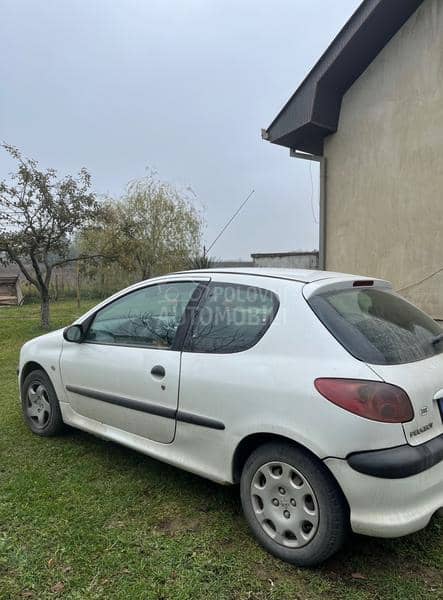 Peugeot 206 