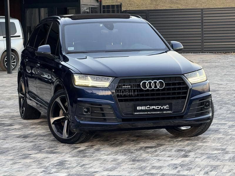 Audi Q7 S LINE VAZDUH 7 SED