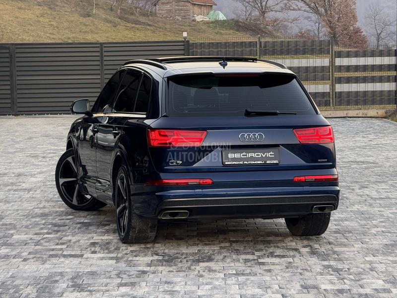 Audi Q7 S LINE VAZDUH 7 SED