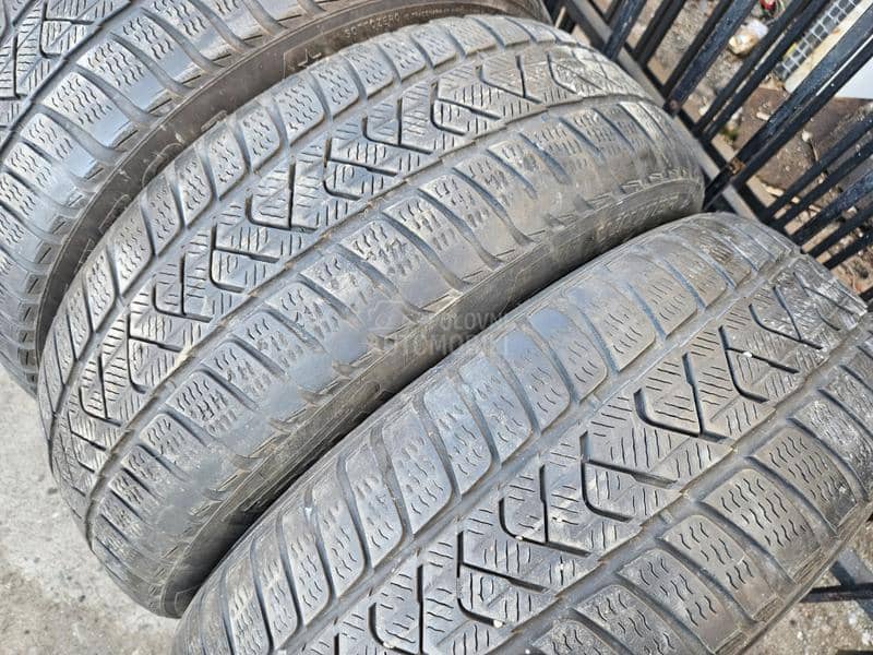 Pirelli 205/60 R17 Sve sezone