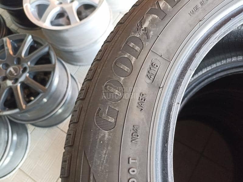 Goodyear 225/60 R17 Letnja