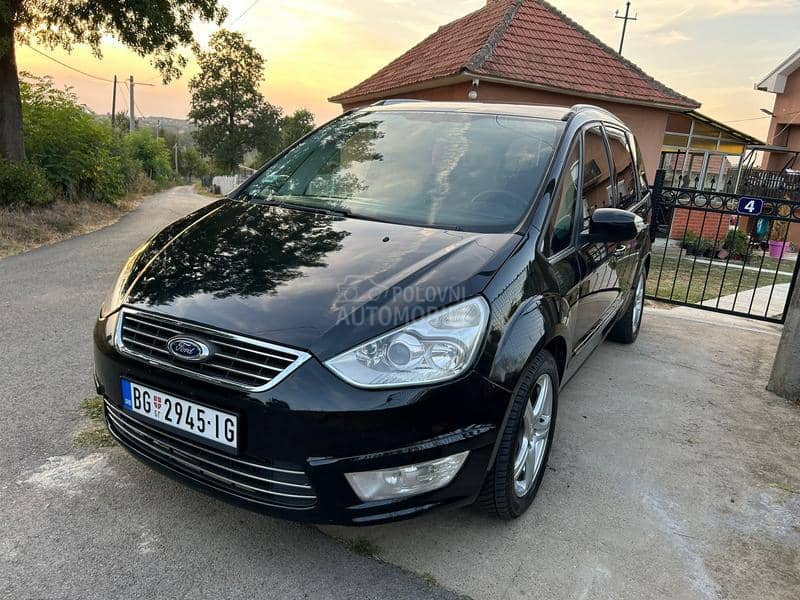 Ford Galaxy Titanium