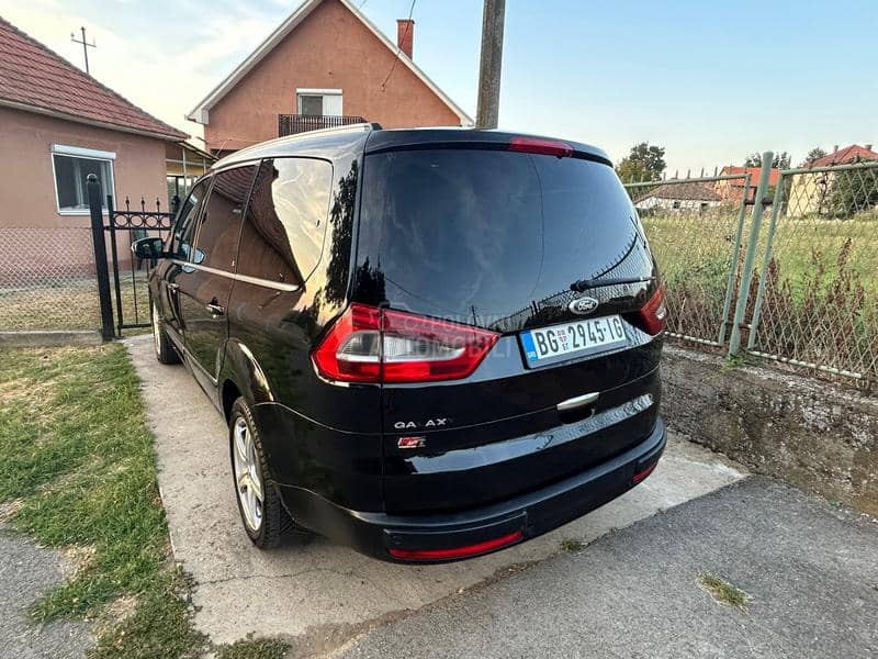 Ford Galaxy Titanium