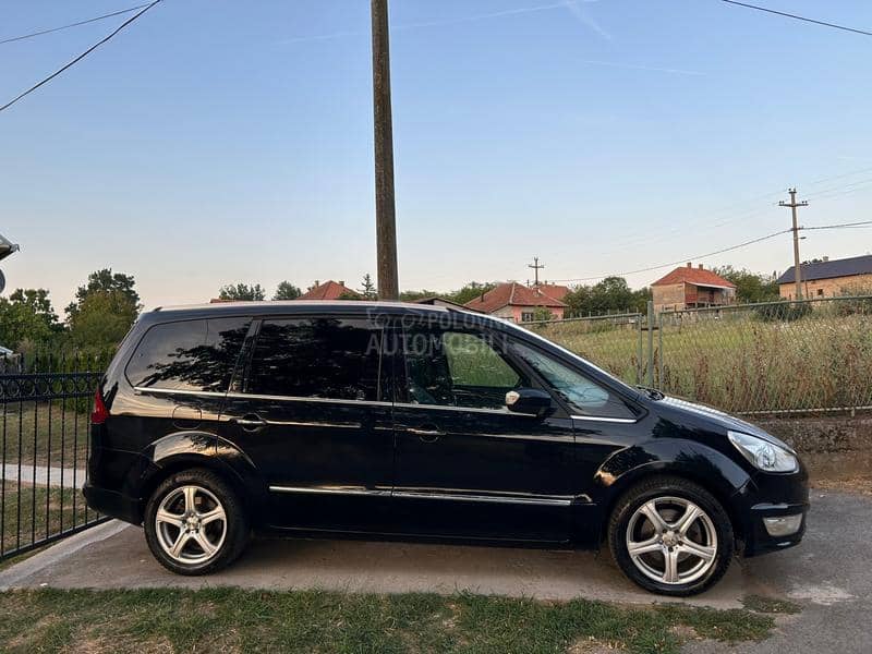 Ford Galaxy Titanium