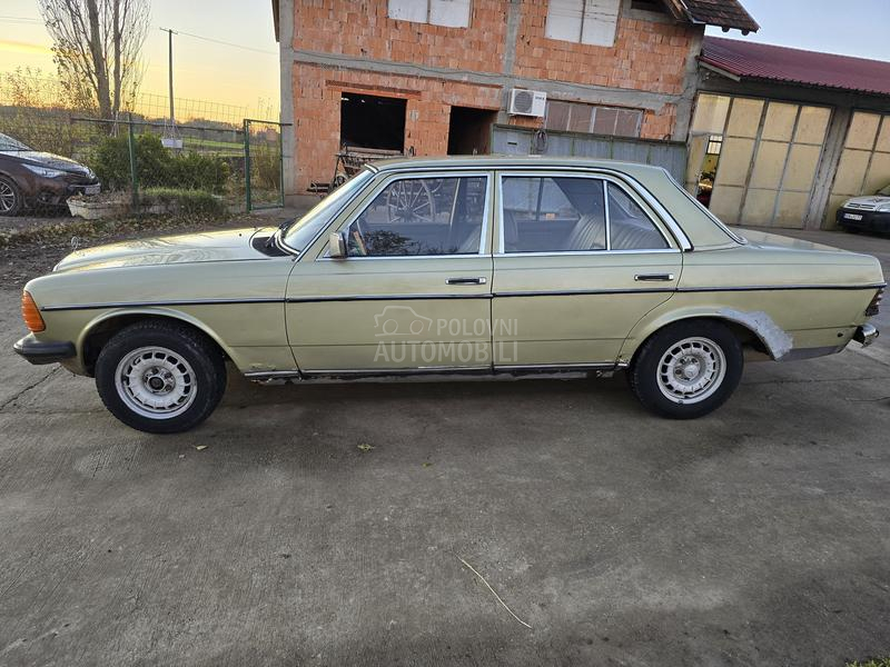 Mercedes Benz W123 240d