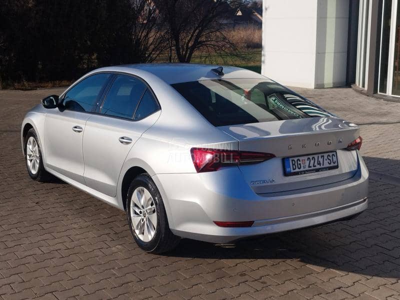 Škoda Octavia 2.0 TDI DSG STYLE