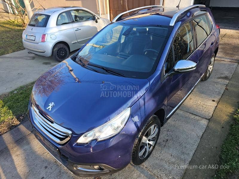 Peugeot 2008 1.2THP ALLURE