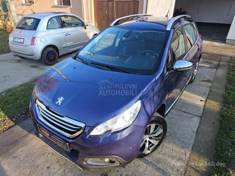 Peugeot 2008 1.2THP ALLURE