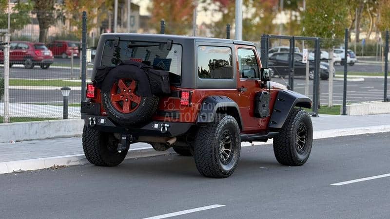 Jeep Wrangler 