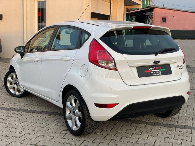 Ford Fiesta 1.2tng2013restajling