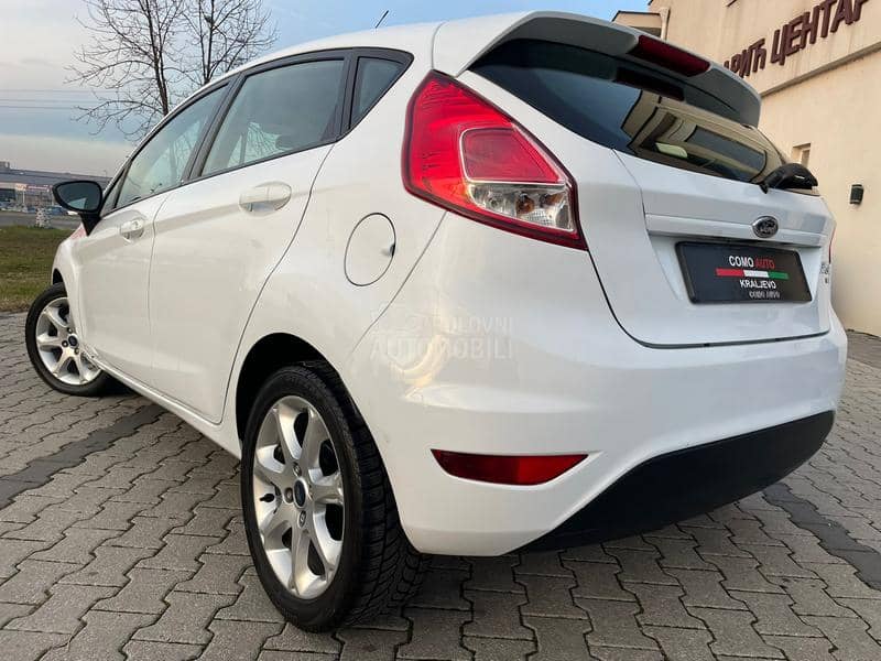 Ford Fiesta 1.2tng2013restajling