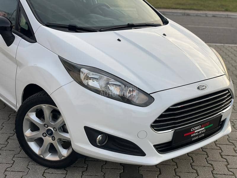 Ford Fiesta 1.2tng2013restajling