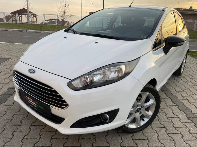 Ford Fiesta 1.2tng2013restajling