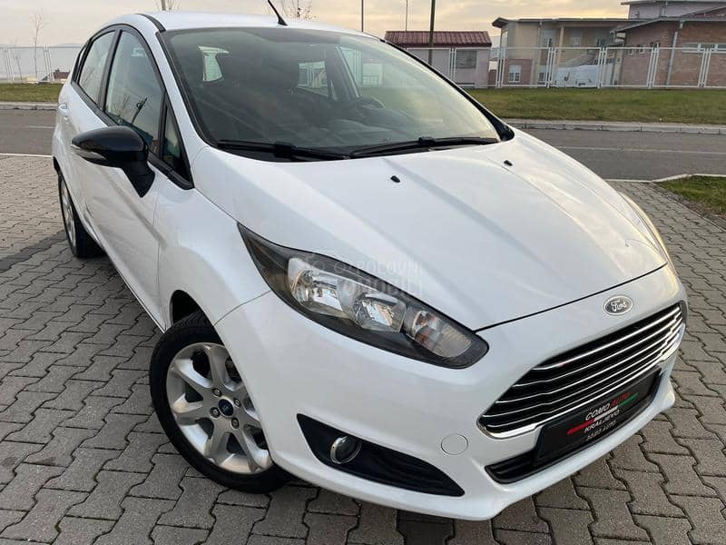 Ford Fiesta 1.2tng2013restajling