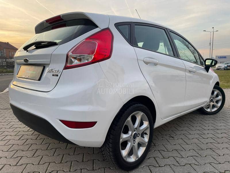 Ford Fiesta 1.2tng2013restajling