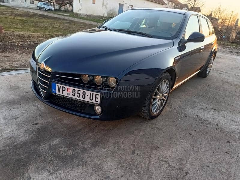 Alfa Romeo 159 