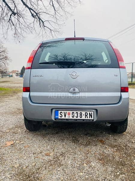 Opel Meriva 1.8