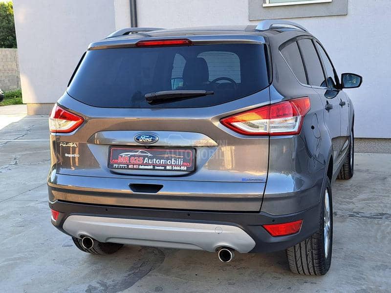 Ford Kuga 2.0tdci 4x4 TITANIUM