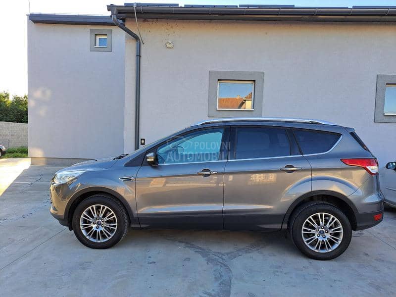 Ford Kuga 2.0tdci 4x4 TITANIUM