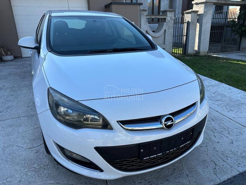 Opel Astra J 1.7CDTI ACTIVE