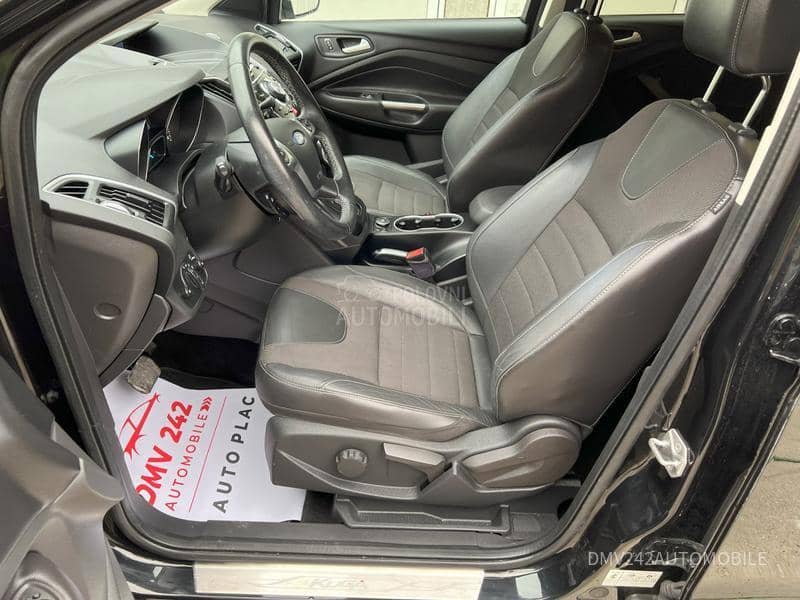 Ford Kuga K AMERA 4 X 4 LED