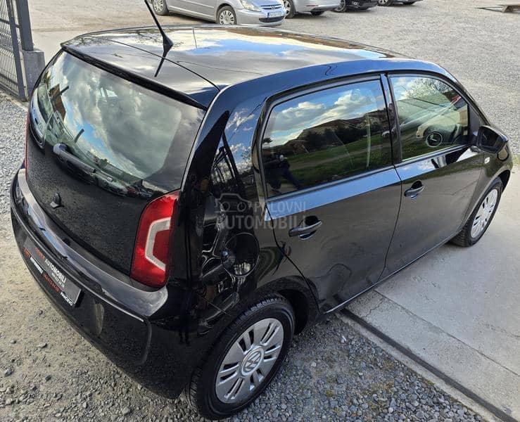 Volkswagen up! 1.0 METAN N.A.V.I