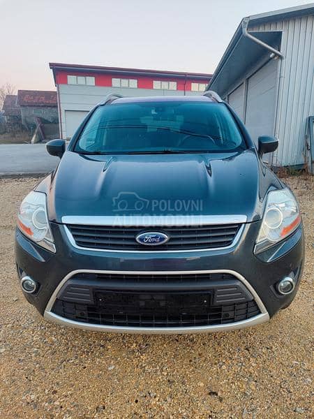 Ford Kuga 4x4 Titanium